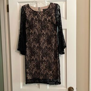 Enfocus Studio Black Long Sleeve lace overlay Dress size 6